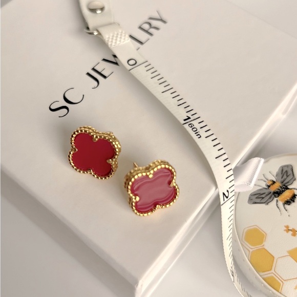 Rose Red Clover Stud Earrings Onyx Stone Luxury Jewelry - Picture 6 of 11